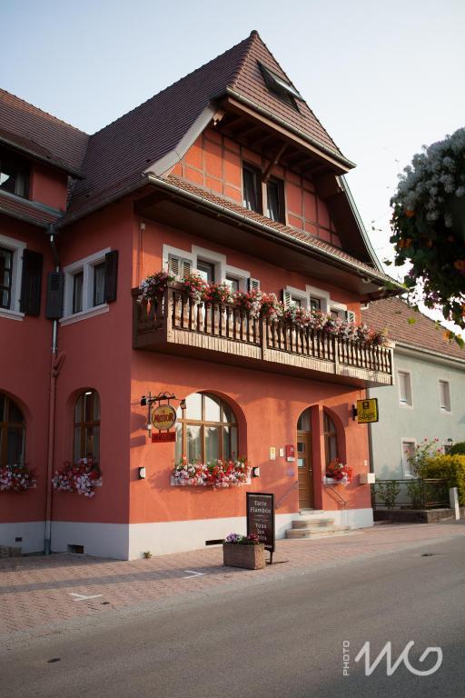 Auberge Du Relais Uffholtz Exterior photo